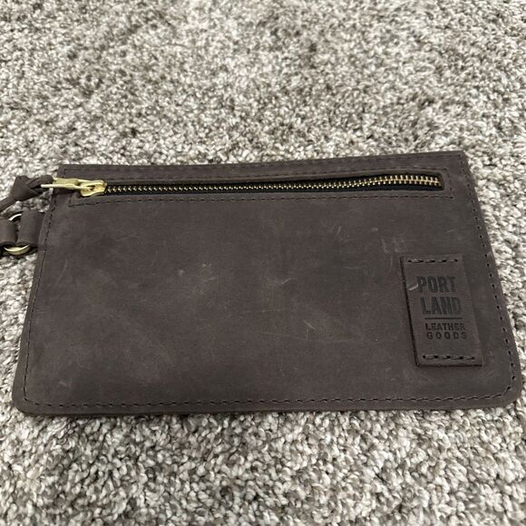 Portland Leather Goods Adriana Gray Leather Wristlet/Pouch - Picture 2 of 6